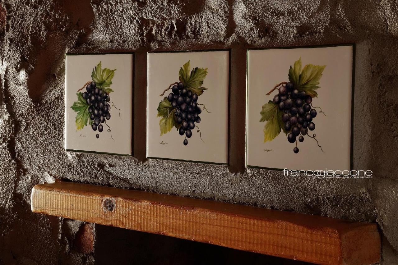 Ca 'D Calin Casa Nel Borgo Hotel Serralunga d'Alba Buitenkant foto