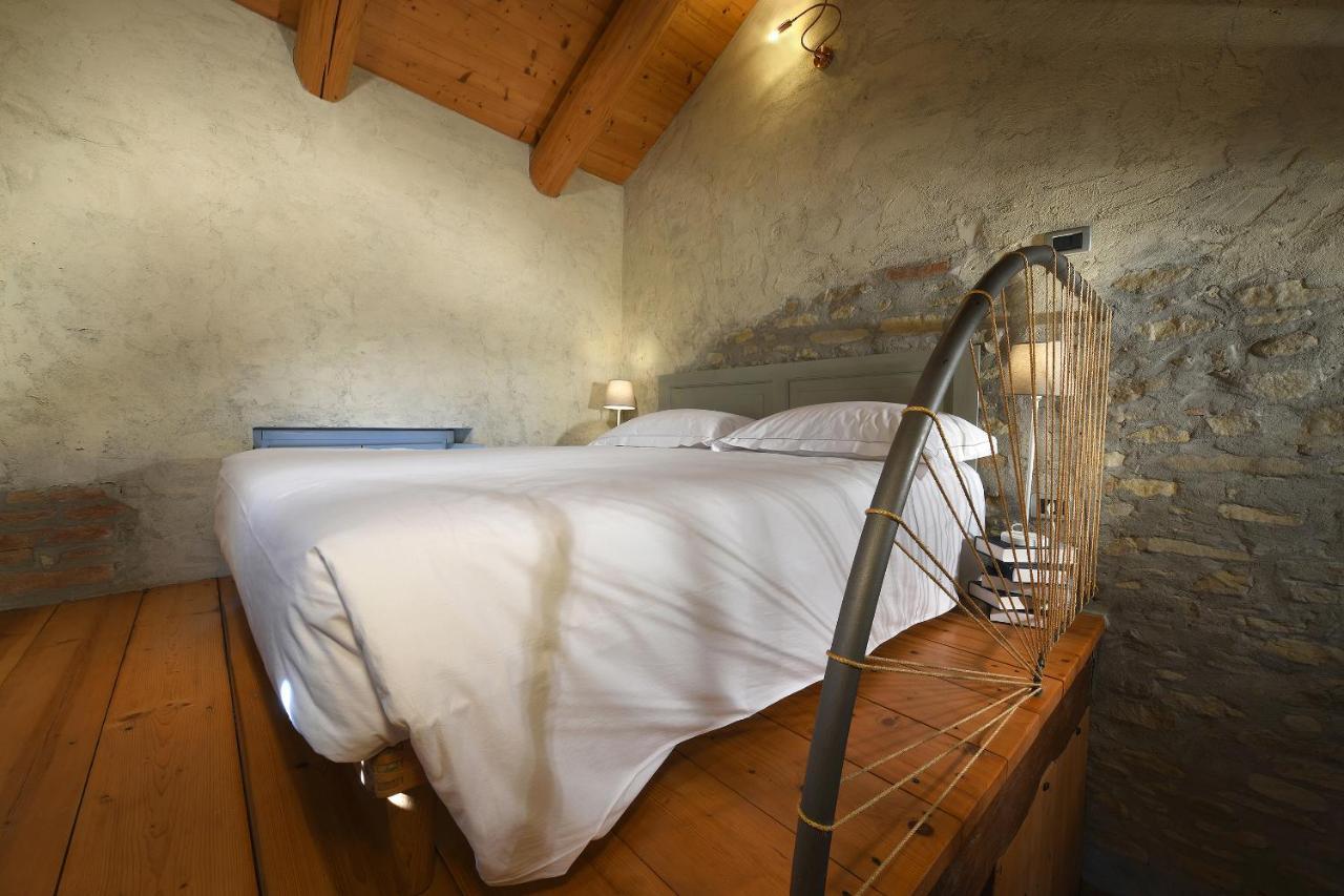 Ca 'D Calin Casa Nel Borgo Hotel Serralunga d'Alba Buitenkant foto