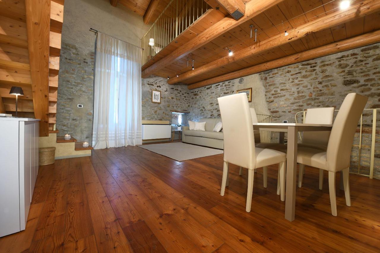 Ca 'D Calin Casa Nel Borgo Hotel Serralunga d'Alba Buitenkant foto